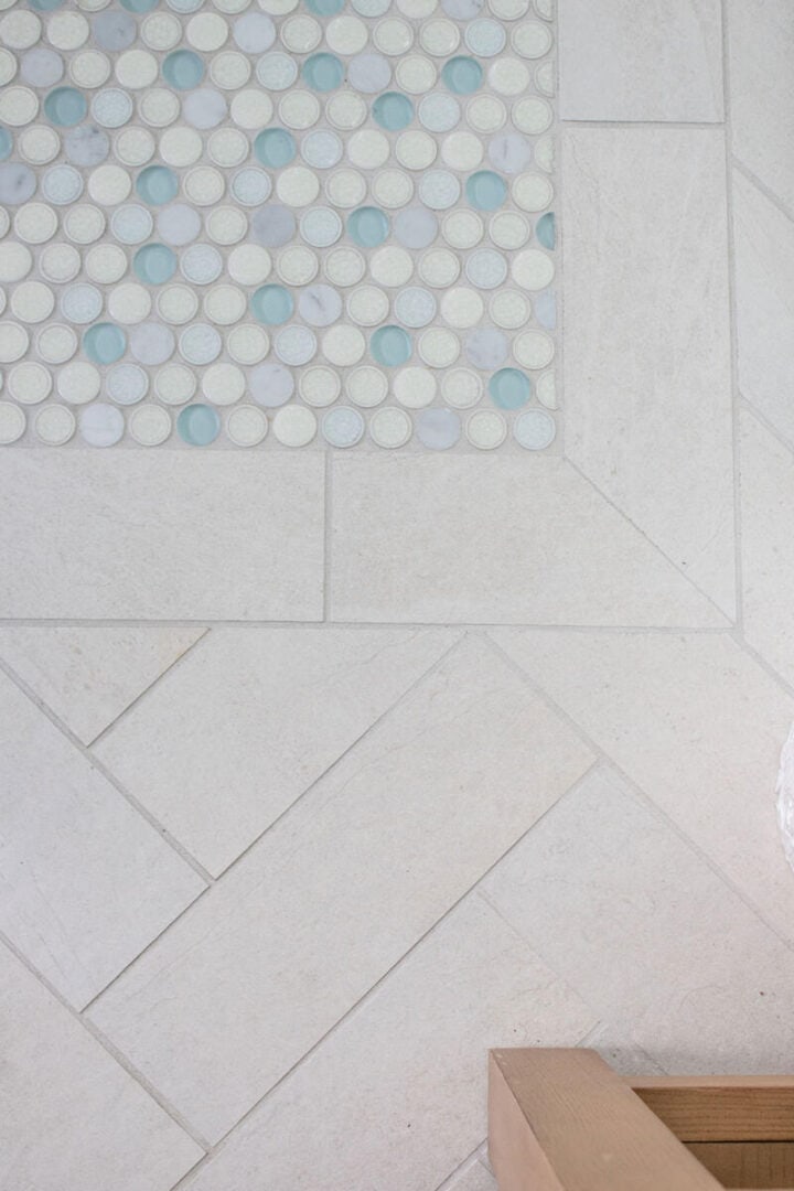bathroom-pattern-floor-tile-ideas-coastal