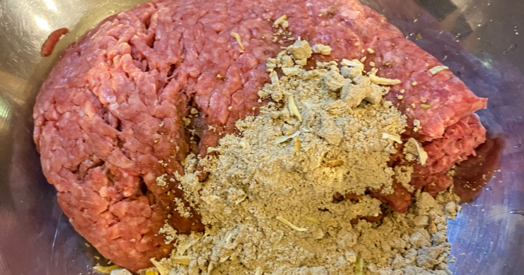 Easy Hamburger Steak With Gravy: Frugal and Delicious!