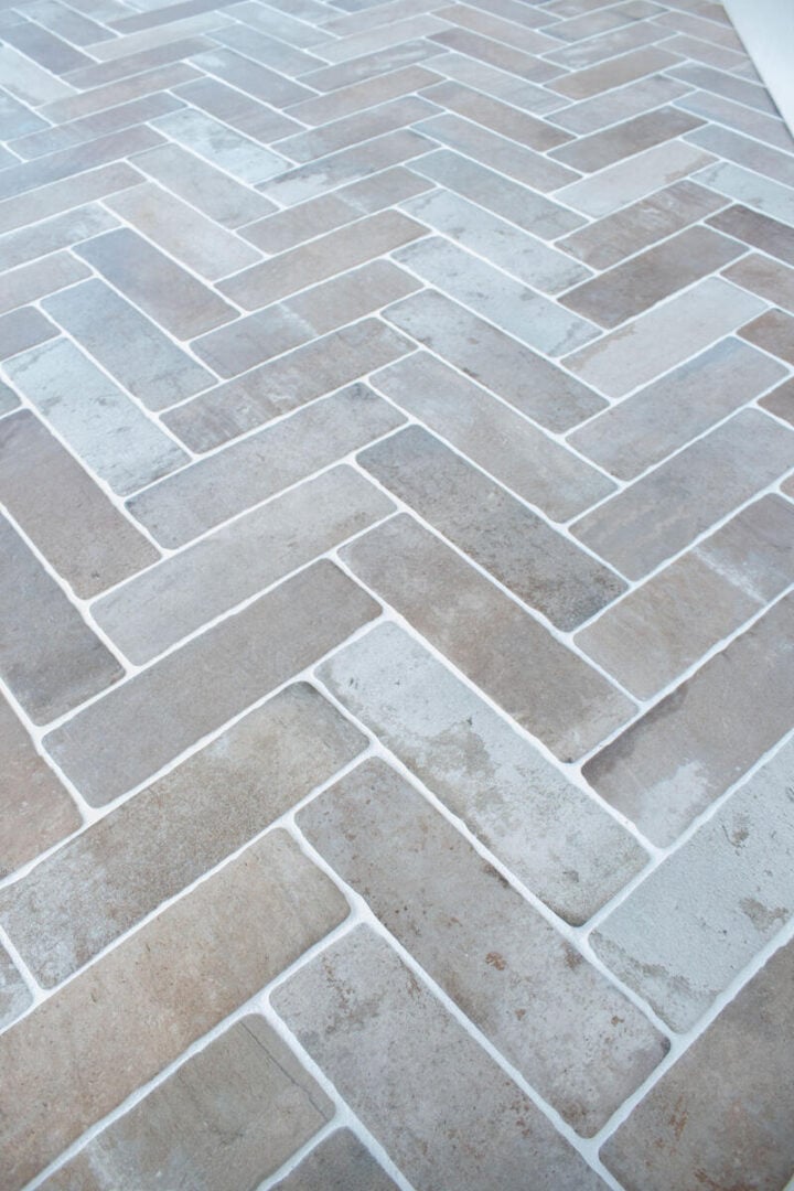 brick-tile-flooring-neutral-color - the honeycomb home