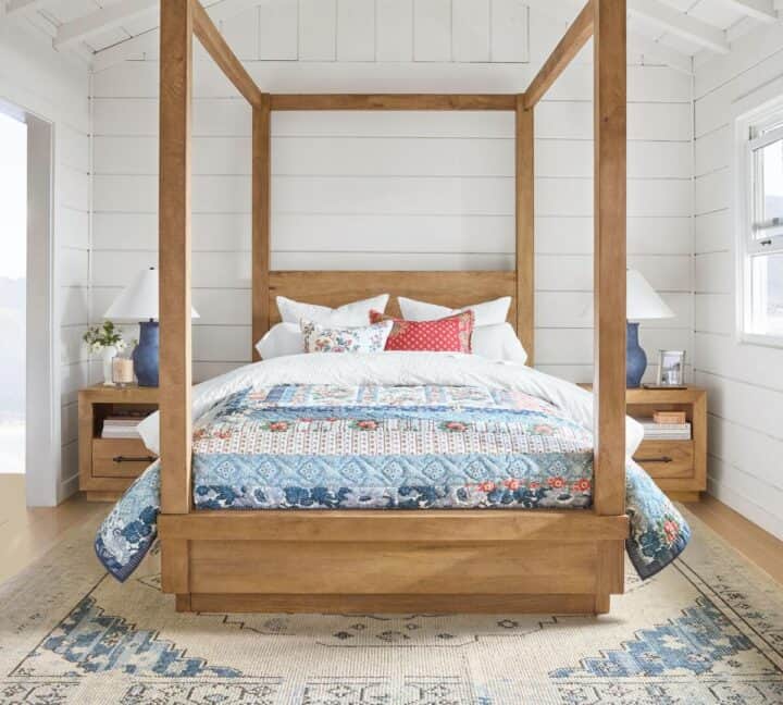 red-white-and-blue-bedroom-pottery-barn-720x648-1 red white and blue bedroom pottery barn