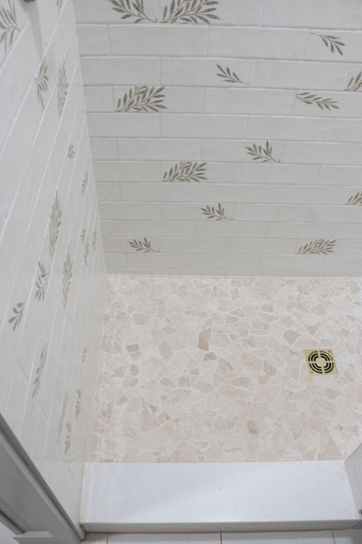 shower-wall-and-floor-tile-combo-720x1080-1 shower-wall-and-floor-tile-combo